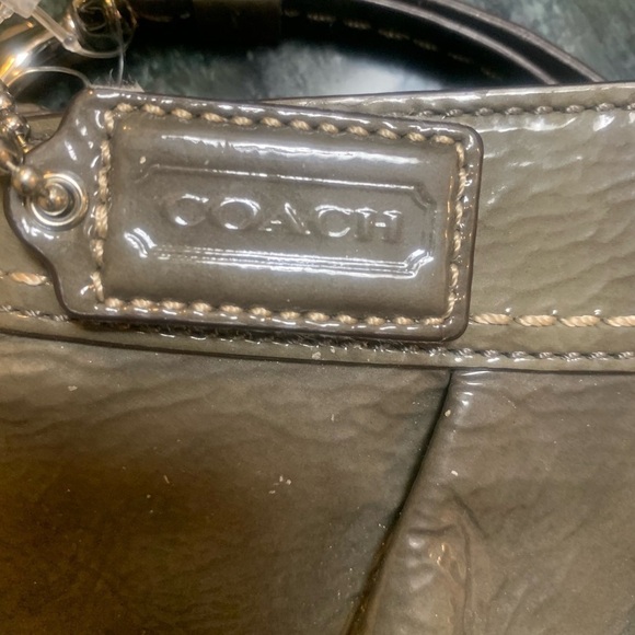 Coach wristlet zippered purse - Picture 4 of 8